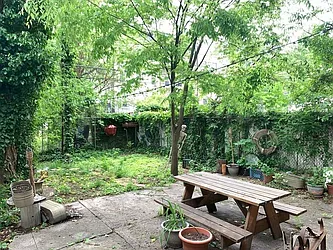 Rented by Tapiro Realty