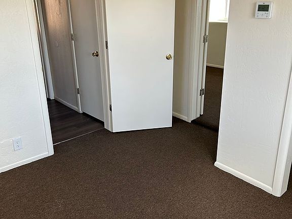5th image of 404 N Snider Ave
