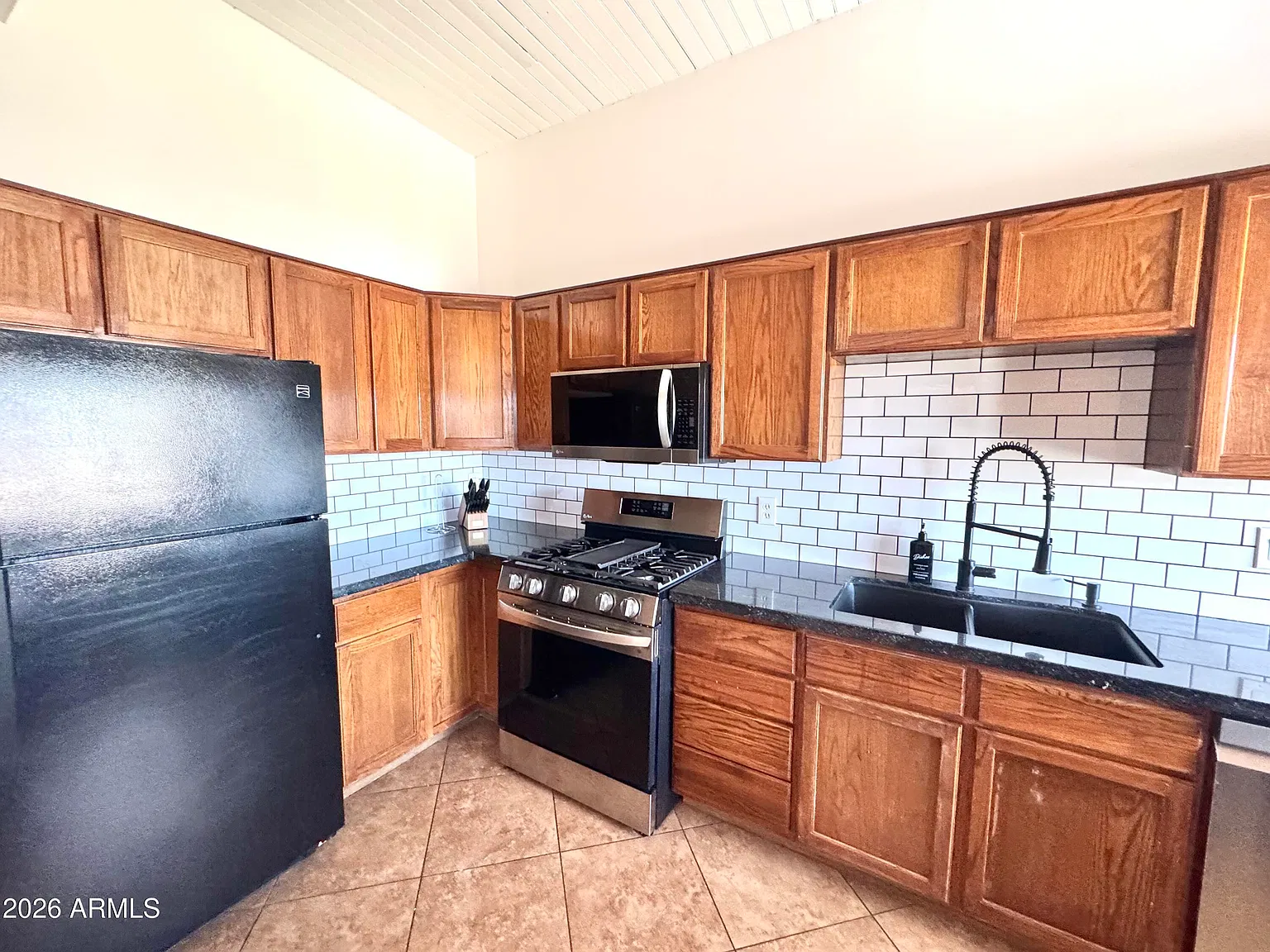 1 bed, 1.0 bath, 457 sqft, $1,650 — Photo 3