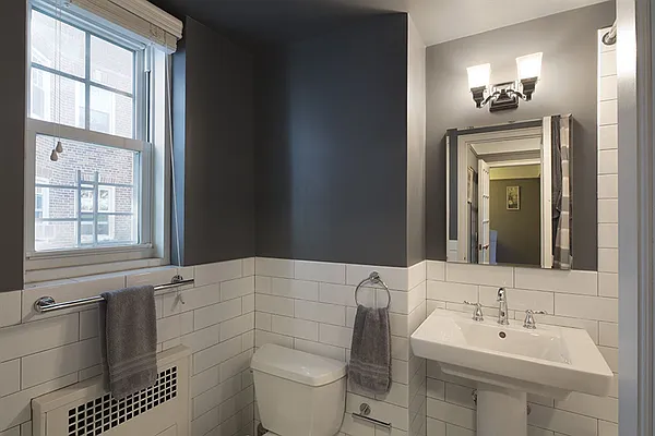 Sold by Corcoran | media 21