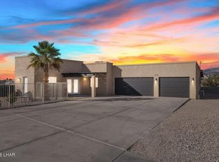 3135 Cotati Dr, Lake Havasu City, AZ 86406