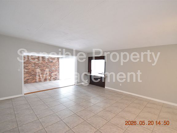 5th image of 8720 Flame Vine Ave