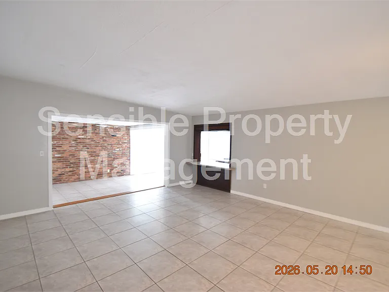 8720 Flame Vine Ave — Photo 5
