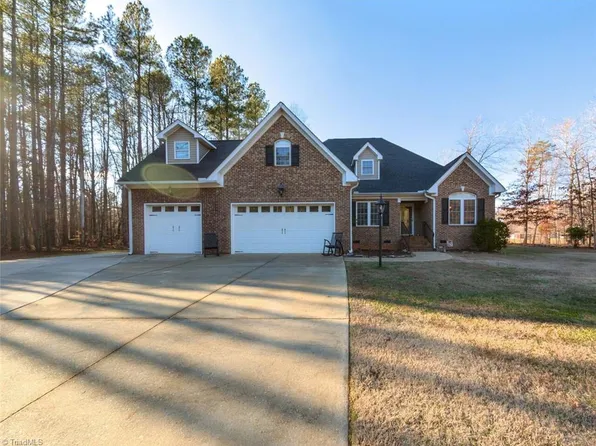 501 Birdsong Ln, Hurdle Mills, NC 27541
