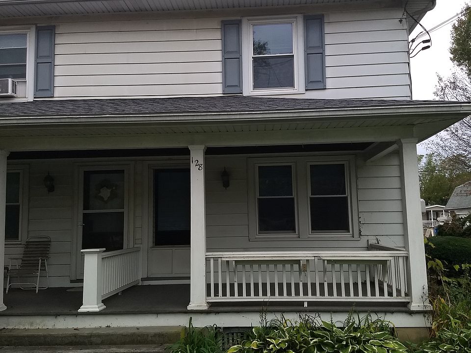 2nd image of 128 E Harrisburg Ave #128