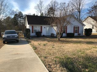 636 White Oak Ln, Matthews, NC 28104