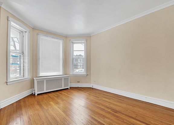 4th image of 1914 Harvey Ave