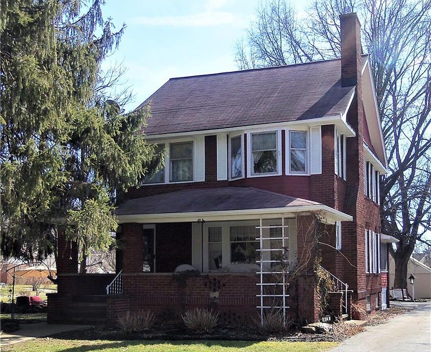 1st image of 84 Ennis Ave