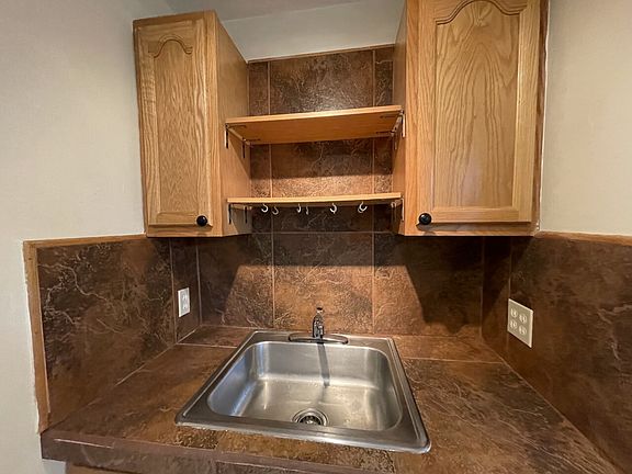 3rd image of 6814 Thomas Blvd #10503879