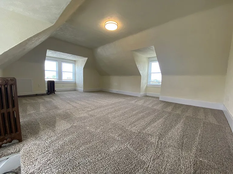 410 Parkwood Rd — Photo 19