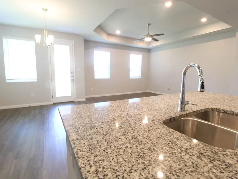 3713 Tripps Pl — Photo 27