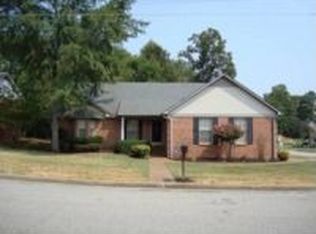 5 Golden Leaf Cv, Jackson, TN 38305