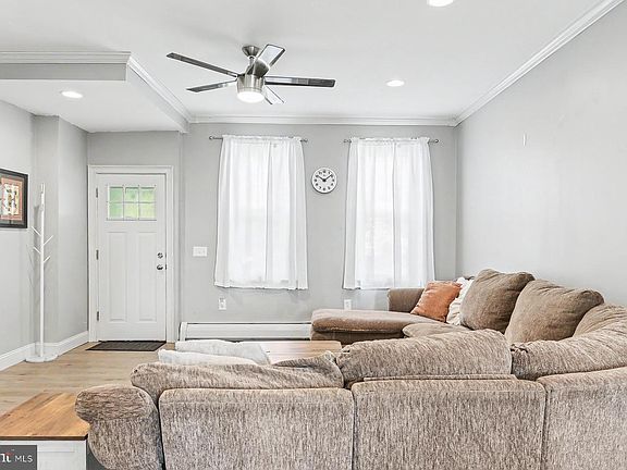 5th image of 304 N 20th St