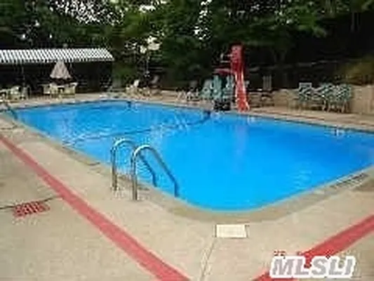 Sold by Douglas Elliman | media 14