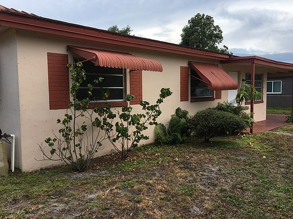 4th image of 3270 NW 14th Ct
