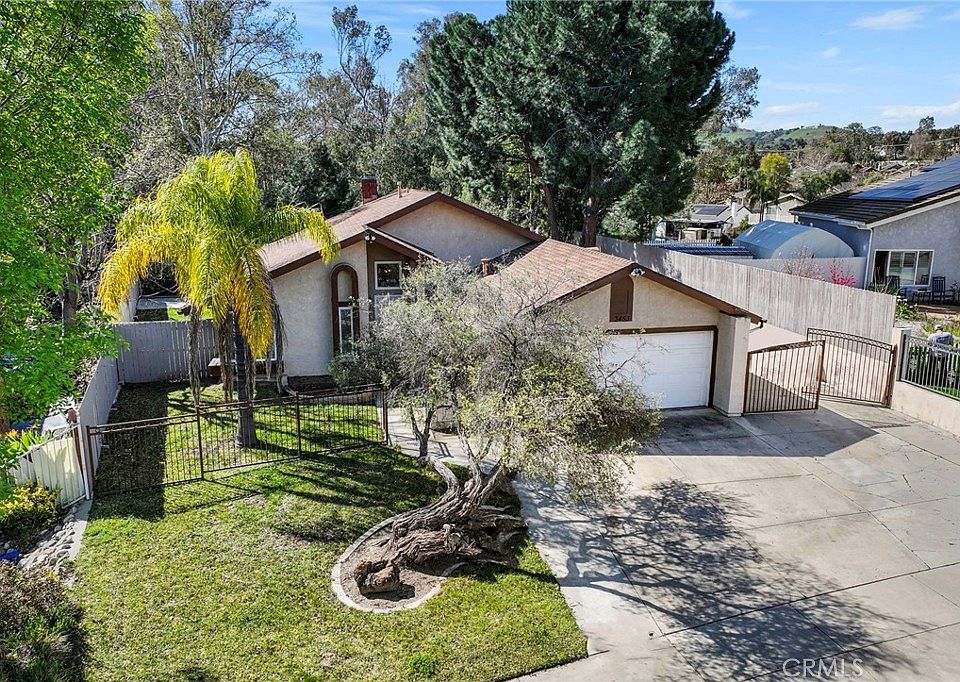 1st image of 3453 Valle Vista Dr