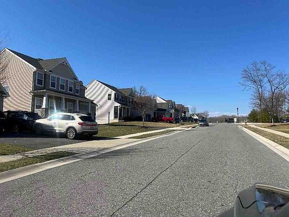 5th image of 175 Cool Springs Rd