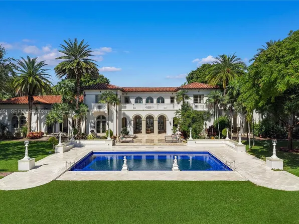 8901 Arvida Ln, Coral Gables, FL 33156