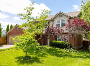 968 Ridgebrook Rd, Lexington, KY 40509