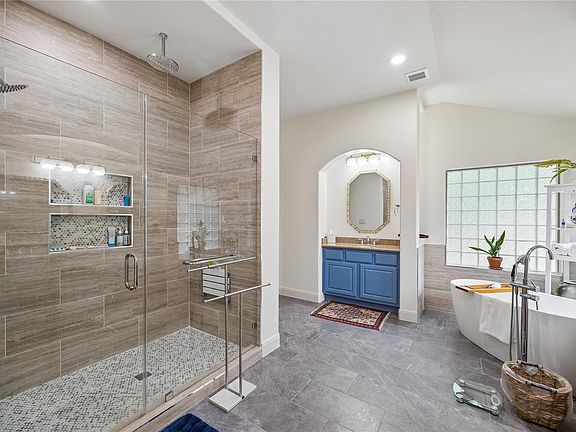 4th image of 24625 Hosford Meadows Dr