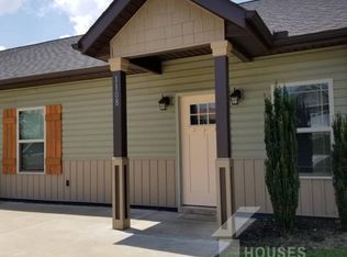 1108 Clark Rd, Inman, SC 29349