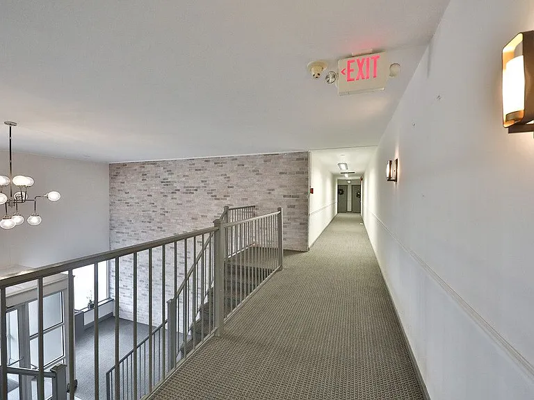 2nd Floor Lobby