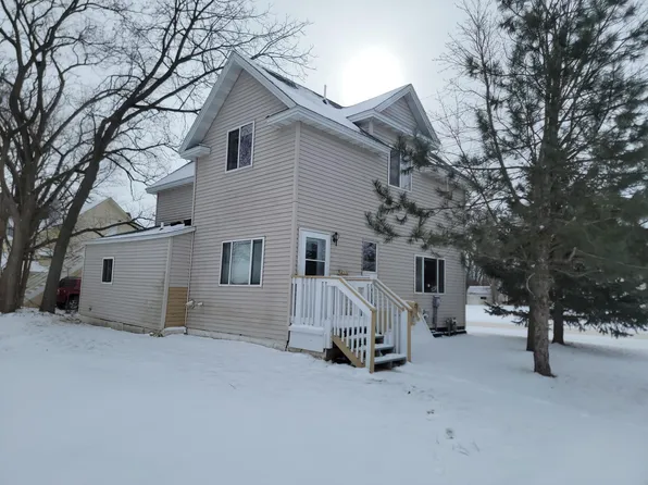 211 3rd St SE, Austin, MN 55912