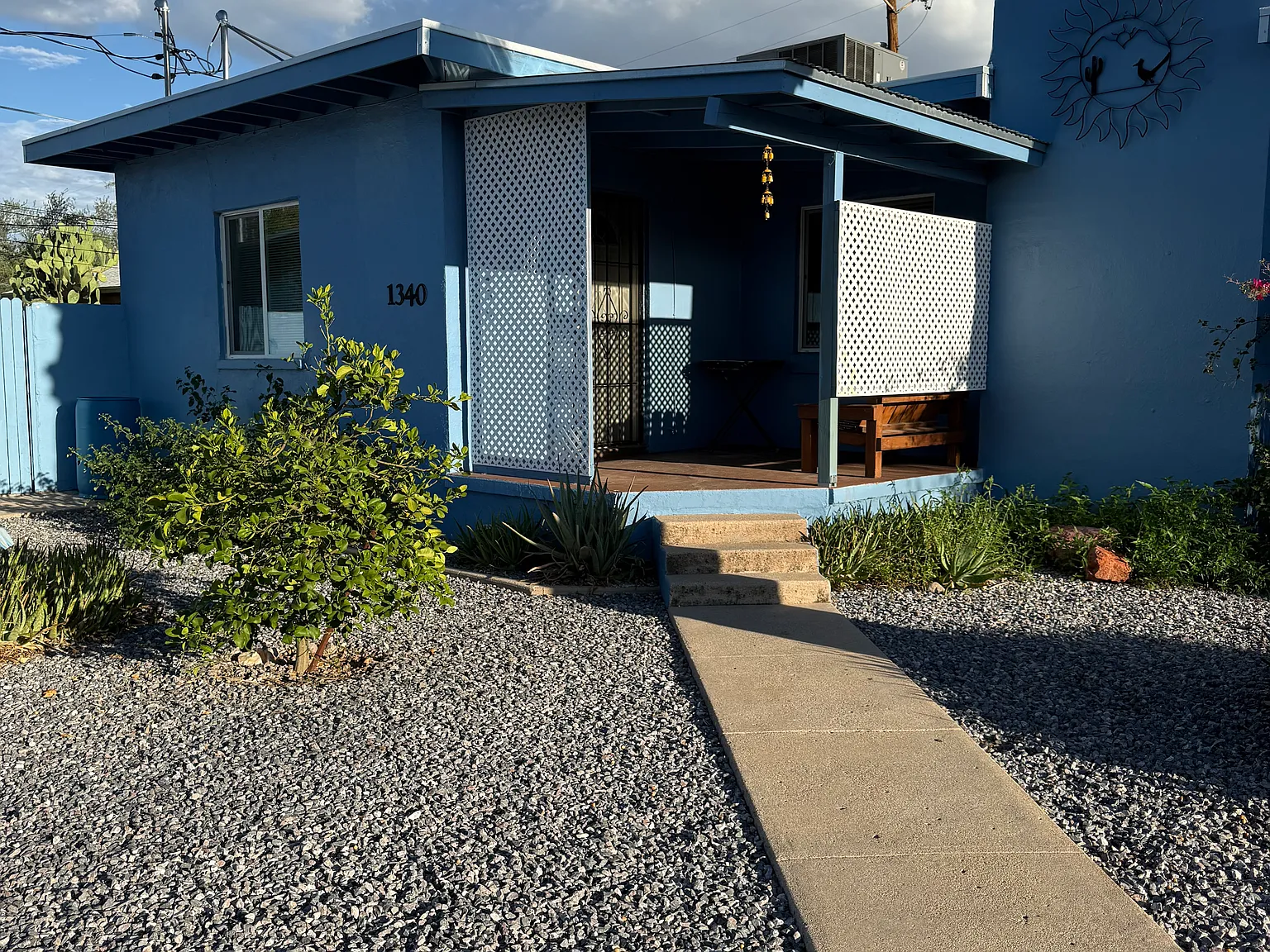 1 bed, 1000 sqft, $1,050 — Photo 1