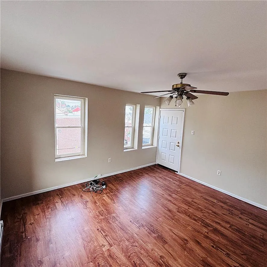 2 bed, 1.0 bath, 650 sqft, $1,395 — Photo 4