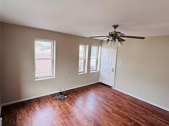 4th image of 603 Aaron St APT C