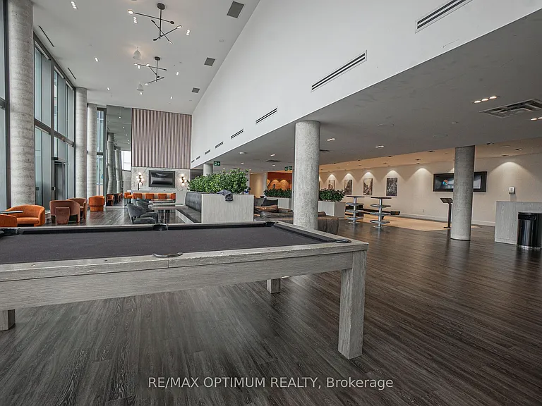 15 Wellington St #603 — Photo 15