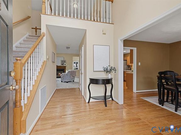 3rd image of 1824 Sidney Ct