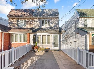 2051 E 73rd St, Brooklyn, NY 11234