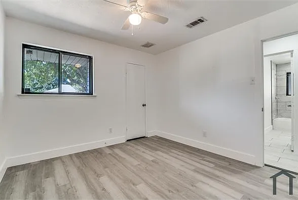 1622 Hillwood Dr — Photo 16