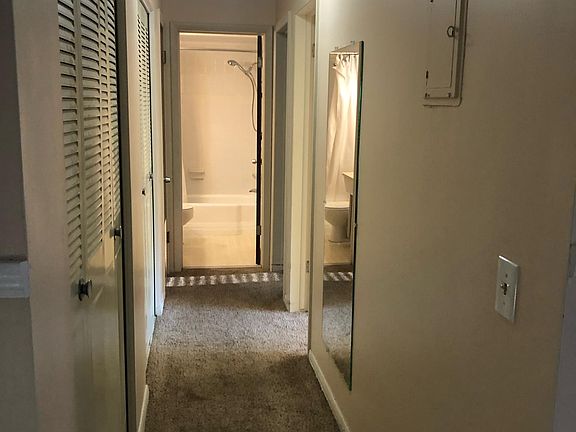 4th image of 411 Tollis Pkwy APT 139A