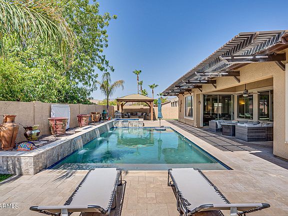 4th image of 18051 W Mauna Loa Lane