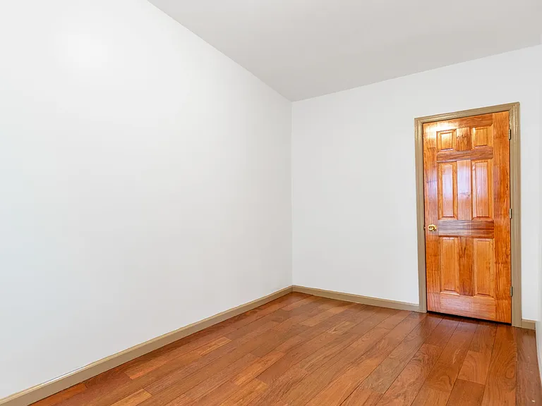283 Pacific St #4 — Photo 7