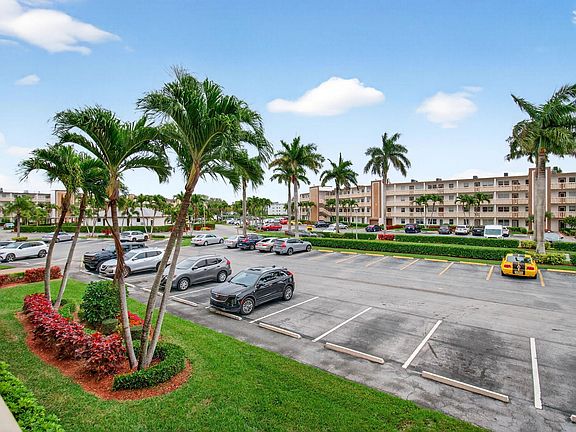 4th image of 2070 Guildford D