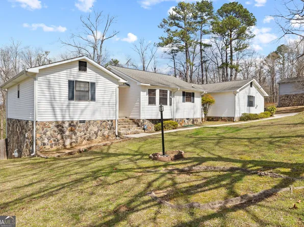 180 Oak Leaf Dr, Stockbridge, GA 30281