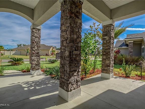4th image of 94280 Woodbrier Cir