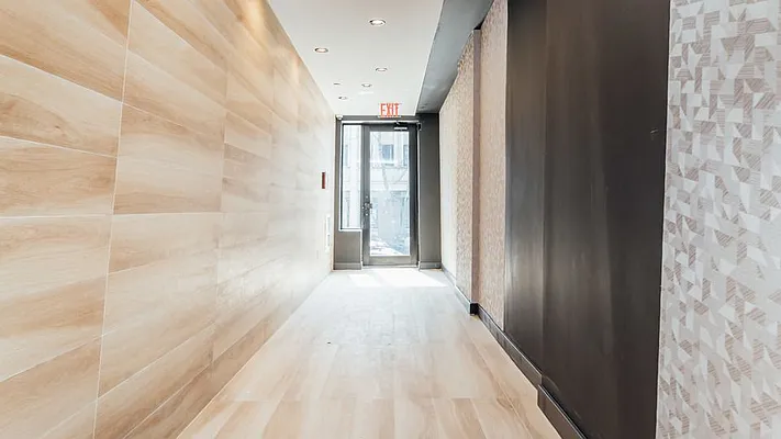 Rented by Nooklyn NYC LLC | media 61