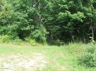 6176 W Olmstead Rd, Ludington, MI 49431