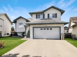 8810 126th Ave, Grande Prairie, AB T8X1P3