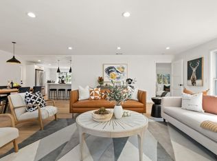 10 Burnham Ct, San Carlos, CA 94070