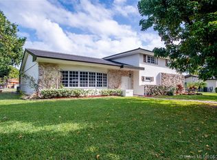 12525 SW 71st Ave, Pinecrest, FL 33156