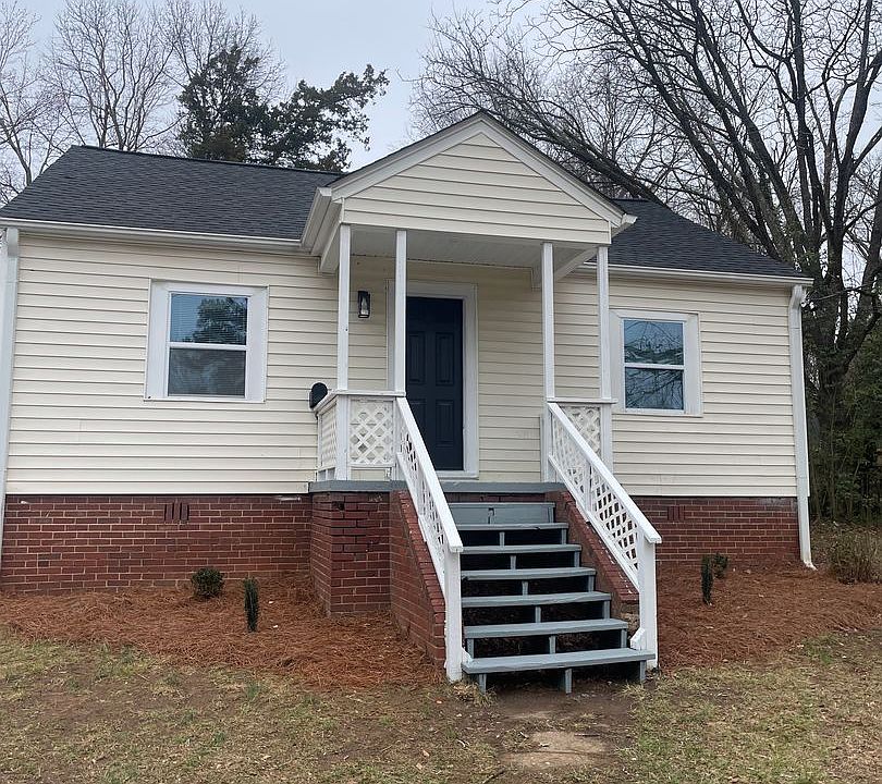 1st image of 715 Newton St