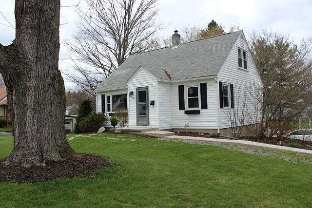 1st image of 536 Hatfield St