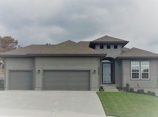 20906 W 49th St, Shawnee, KS 66218
