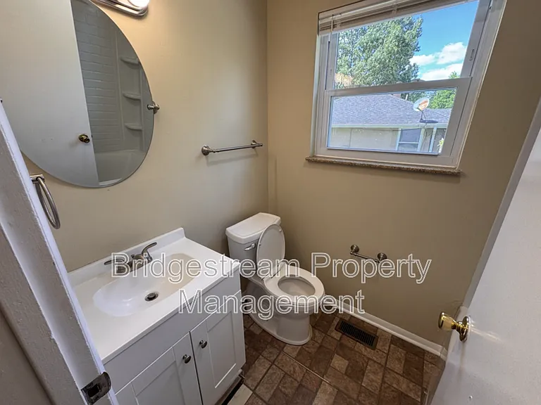 4352 Sunray Rd #A — Photo 5