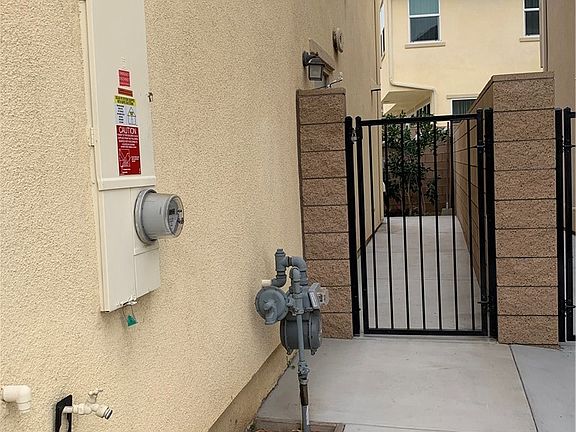 2nd image of 908 Werly Dr